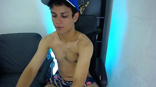 Snapshot of daniel_vila chatting on September 20, 2025, 7:52 pm daniel vila online show from September 20, 2025, 7:52 pm
