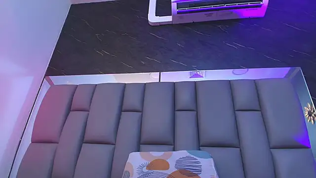 Snapshot of kissme_luna chatting on October 11, 2025, 7:37 pm kissme luna online show from October 11, 2025, 7:37 pm