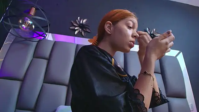 Snapshot of kissme_luna chatting on November 7, 2025, 7:07 pm kissme luna online show from November 7, 2025, 7:07 pm