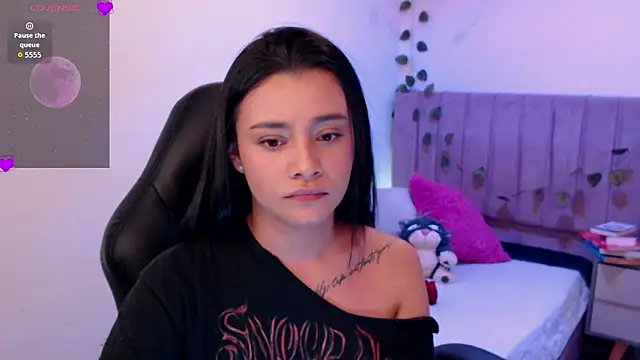 MarilynWhite  online show from February 10, 2026, 5:06 am