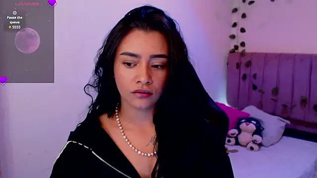 MarilynWhite  online show from February 2, 2026, 9:14 pm