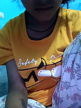 Snapshot of Cute_Aaisha chatting on September 17, 2025, 11:40 pm Cute Aaisha online show from September 17, 2025, 11:40 pm