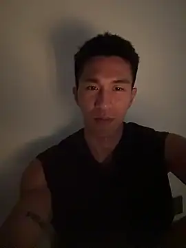 Snapshot of gooodboiii chatting on March 13, 2026, 2:44 pm gooodboiii online show from March 13, 2026, 2:44 pm