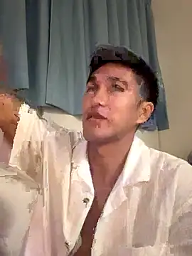 gooodboiii online show from October 11, 2025, 3:35 pm