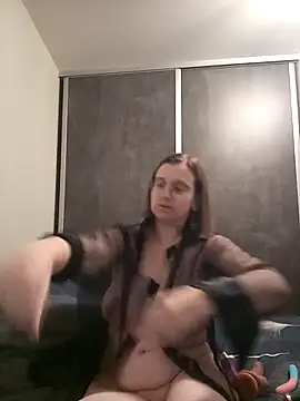 Snapshot of glam5457 chatting on November 13, 2025, 8:57 pm glam5457 online show from November 13, 2025, 8:57 pm