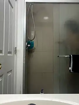 Cartyiii online show from October 15, 2025, 2:32 am