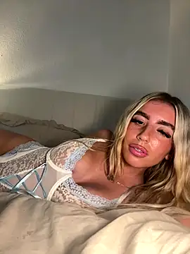 BlondeBetty online show from November 5, 2025, 12:14 am