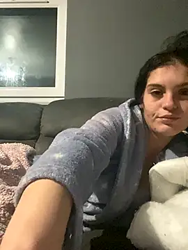 Camwithchlox online show from October 3, 2025, 1:53 am