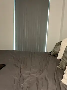 SexySaraxxoo online show from January 9, 2026, 9:49 am