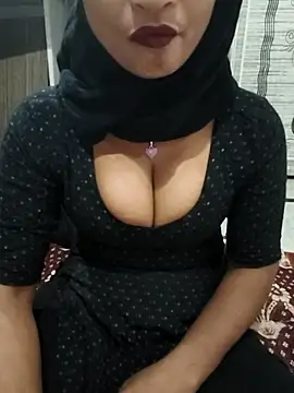 Snapshot of Itz_Mayra_ chatting on November 21, 2025, 9:19 am Itz Mayra online show from November 21, 2025, 9:19 am