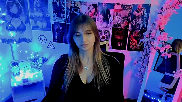 Snapshot of NeyliDream chatting on November 19, 2025, 1:33 pm NeyliDream online show from November 19, 2025, 1:33 pm