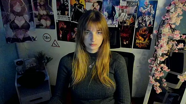 Snapshot of NeyliDream chatting on November 30, 2025, 6:58 am NeyliDream online show from November 30, 2025, 6:58 am