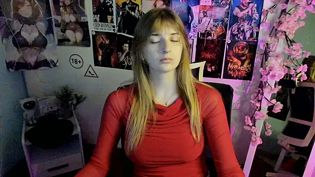 Snapshot of NeyliDream chatting on November 26, 2025, 1:11 pm NeyliDream online show from November 26, 2025, 1:11 pm