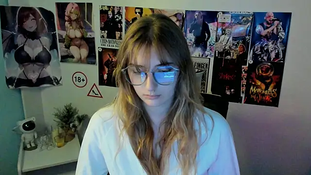 Snapshot of NeyliDream chatting on October 11, 2025, 6:36 am NeyliDream online show from October 11, 2025, 6:36 am