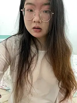 xxwang20 online show from February 8, 2026, 4:05 pm