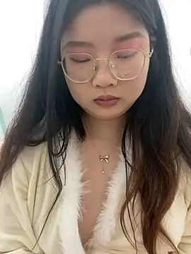 xxwang20 online show from March 18, 2026, 2:52 pm