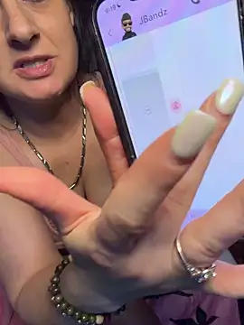 Snapshot of shortywidaphatty chatting on March 18, 2026, 10:21 pm shortywidaphatty online show from March 18, 2026, 10:21 pm