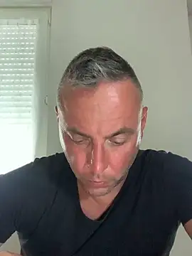 Snapshot of Marronglace1 chatting on May 29, 2026, 1:50 pm Marronglace1 online show from May 29, 2026, 1:50 pm