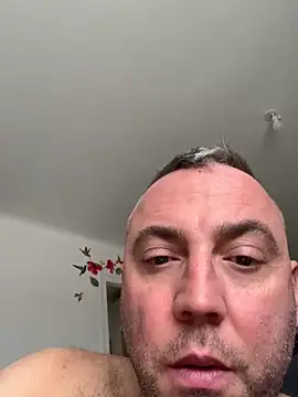 Marronglace1 online show from March 11, 2026, 9:36 am