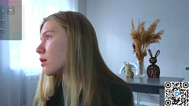 Snapshot of Succubelle chatting on October 24, 2025, 6:12 am Succubelle online show from October 24, 2025, 6:12 am