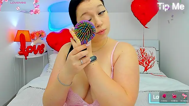 LexiePat online show from February 15, 2026, 6:25 am