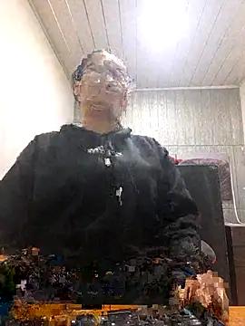 Snapshot of susan_mooree chatting on March 7, 2026, 9:42 pm susan mooree online show from March 7, 2026, 9:42 pm