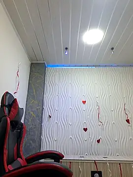 Snapshot of susan_mooree chatting on March 9, 2026, 8:34 pm susan mooree online show from March 9, 2026, 8:34 pm