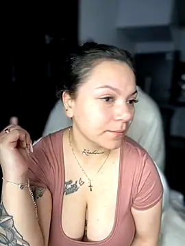 Megaan  More online show from October 26, 2025, 1:28 am