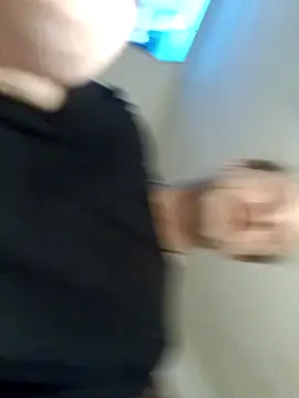 Snapshot of Mrdano0000 chatting on January 8, 2026, 3:56 am Mrdano0000 online show from January 8, 2026, 3:56 am