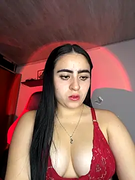 Snapshot of Elha_20 chatting on September 27, 2025, 8:15 pm Elha 20 online show from September 27, 2025, 8:15 pm