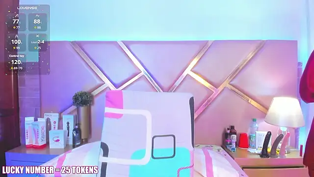 Snapshot of SophieSinclair chatting on March 16, 2026, 1:04 pm SophieSinclair online show from March 16, 2026, 1:04 pm