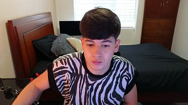 Snapshot of tightncuteass chatting on November 2, 2025, 9:53 pm tightncuteass online show from November 2, 2025, 9:53 pm