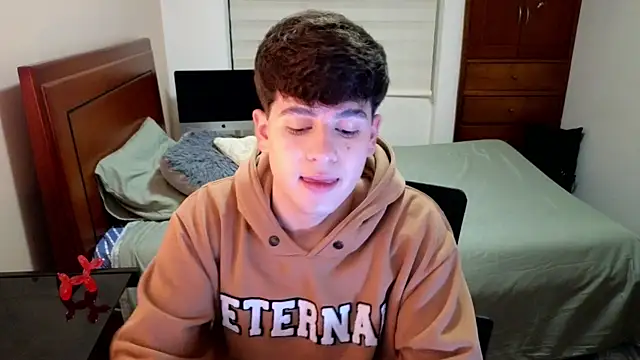 Snapshot of tightncuteass chatting on October 23, 2025, 12:31 am tightncuteass online show from October 23, 2025, 12:31 am