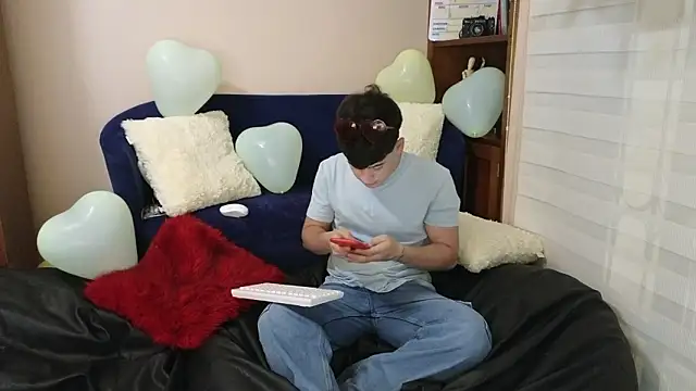 tightncuteass online show from February 10, 2026, 11:26 pm