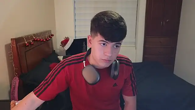 Snapshot of tightncuteass chatting on November 18, 2025, 10:34 pm tightncuteass online show from November 18, 2025, 10:34 pm