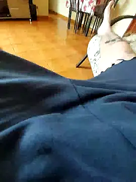 RoddieX online show from October 1, 2025, 6:01 pm