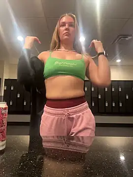 Snapshot of AllesandraLove chatting on November 22, 2025, 10:08 pm AllesandraLove online show from November 22, 2025, 10:08 pm