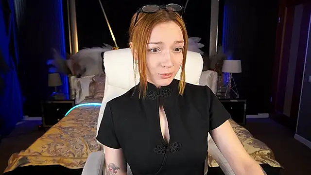 FoxyMayy online show from June 27, 2026, 12:55 pm