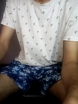 Snapshot of ash706339 chatting on December 4, 2025, 11:20 am ash706339 online show from December 4, 2025, 11:20 am