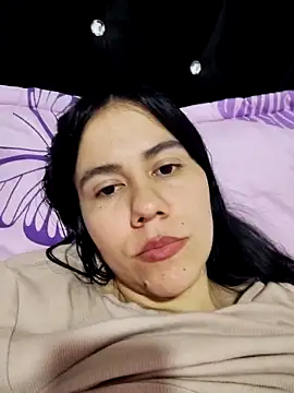 Snapshot of valen-sexx chatting on April 24, 2026, 3:30 am valen-sexx online show from April 24, 2026, 3:30 am