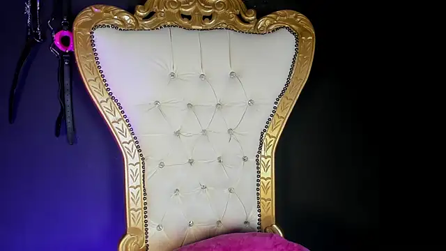 Bagiolett online show from January 15, 2026, 7:06 pm