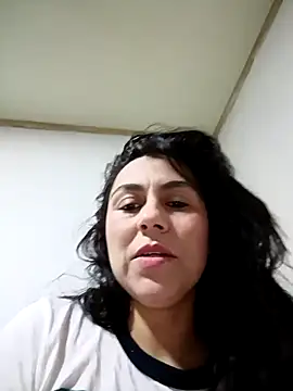 Snapshot of vanessa-titisM chatting on November 21, 2025, 12:53 am vanessa-titisM online show from November 21, 2025, 12:53 am