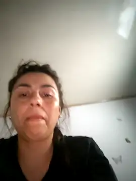 Snapshot of vanessa-titisM chatting on May 9, 2026, 2:26 am vanessa-titisM online show from May 9, 2026, 2:26 am