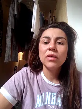 Snapshot of vanessa-titisM chatting on May 3, 2026, 7:06 pm vanessa-titisM online show from May 3, 2026, 7:06 pm