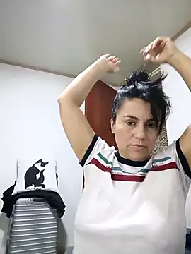 Snapshot of vanessa-titisM chatting on November 20, 2025, 2:56 am vanessa-titisM online show from November 20, 2025, 2:56 am