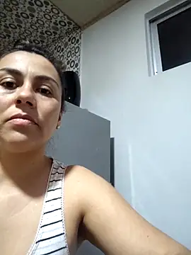 Snapshot of vanessa-titisM chatting on May 8, 2026, 12:25 am vanessa-titisM online show from May 8, 2026, 12:25 am