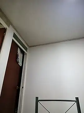 Snapshot of vanessa-titisM chatting on December 4, 2025, 3:05 am vanessa-titisM online show from December 4, 2025, 3:05 am