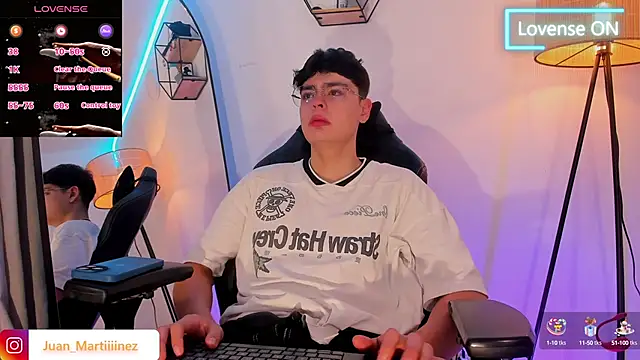 Im Juaniito online show from October 5, 2025, 4:14 am