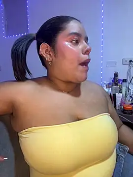 Anabelle 00  online show from June 18, 2026, 4:00 am