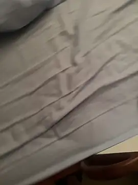 LAZ3R1 online show from April 2, 2026, 1:46 am